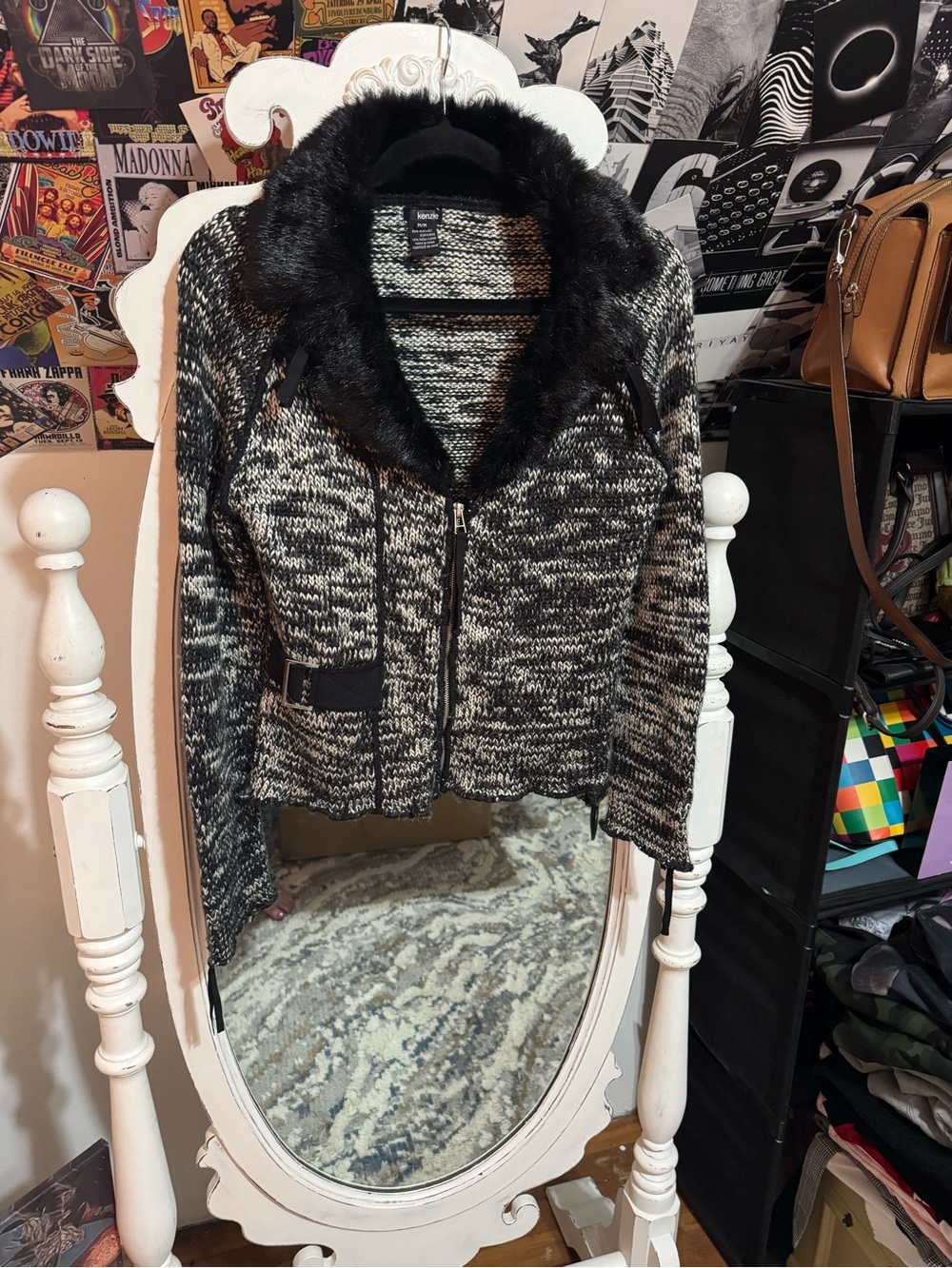 kenzie Black & White Faux Fur Collar Knit Zip Blazer